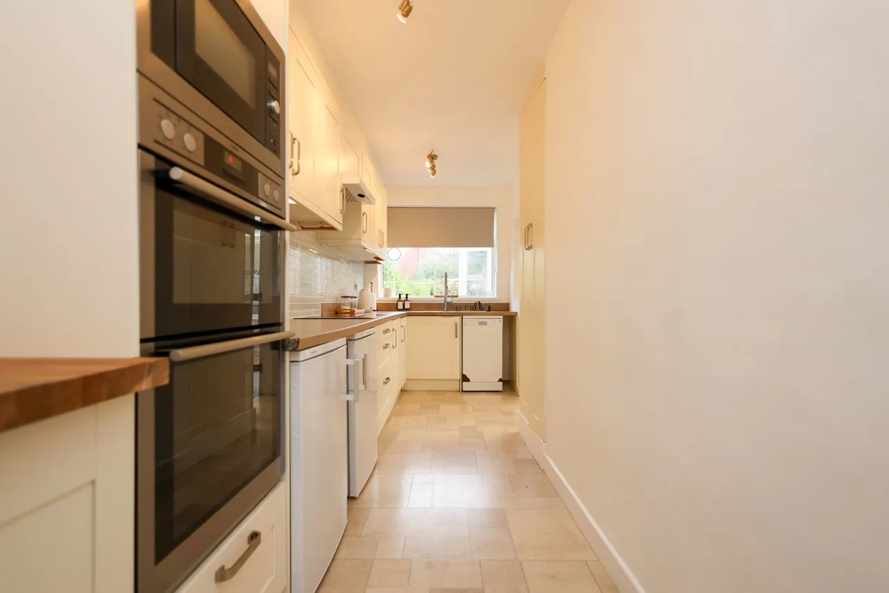 Cofton Road, Birmingham, B31, photo 6