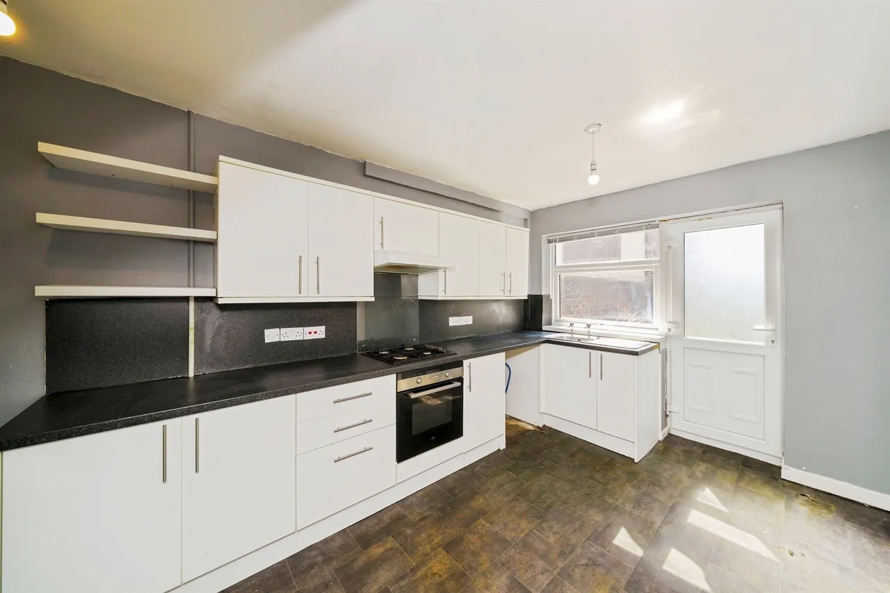 Twickenham Drive, Wirral, photo 7