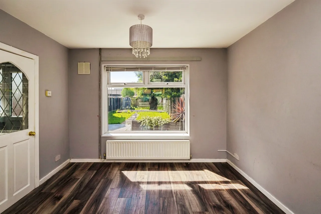 Twickenham Drive, Wirral, photo 4