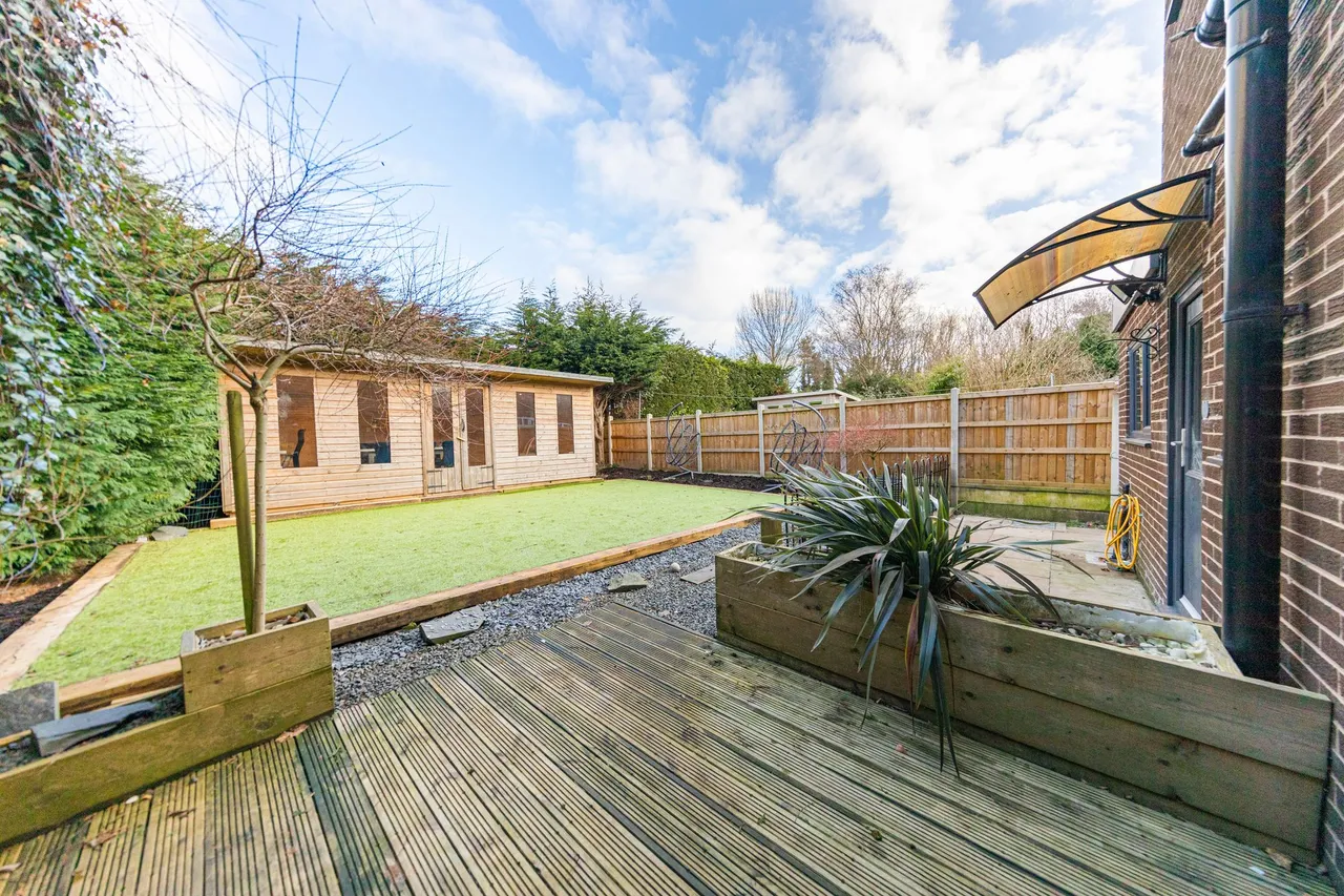 Dunscar Close, Birchwood, Warrington, Warrington, WA3 7LS, photo 4