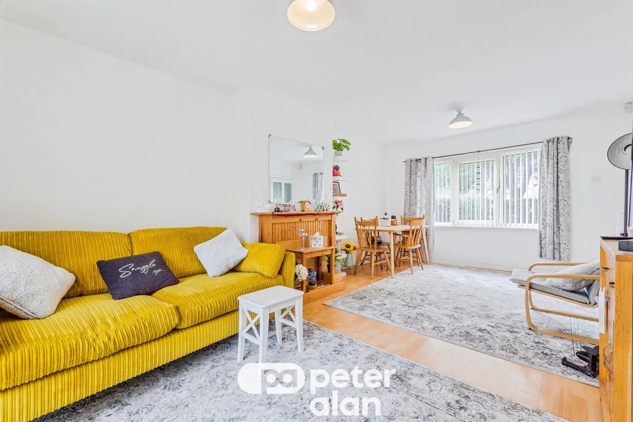 Festiniog Road, Cardiff, CF14, photo 5