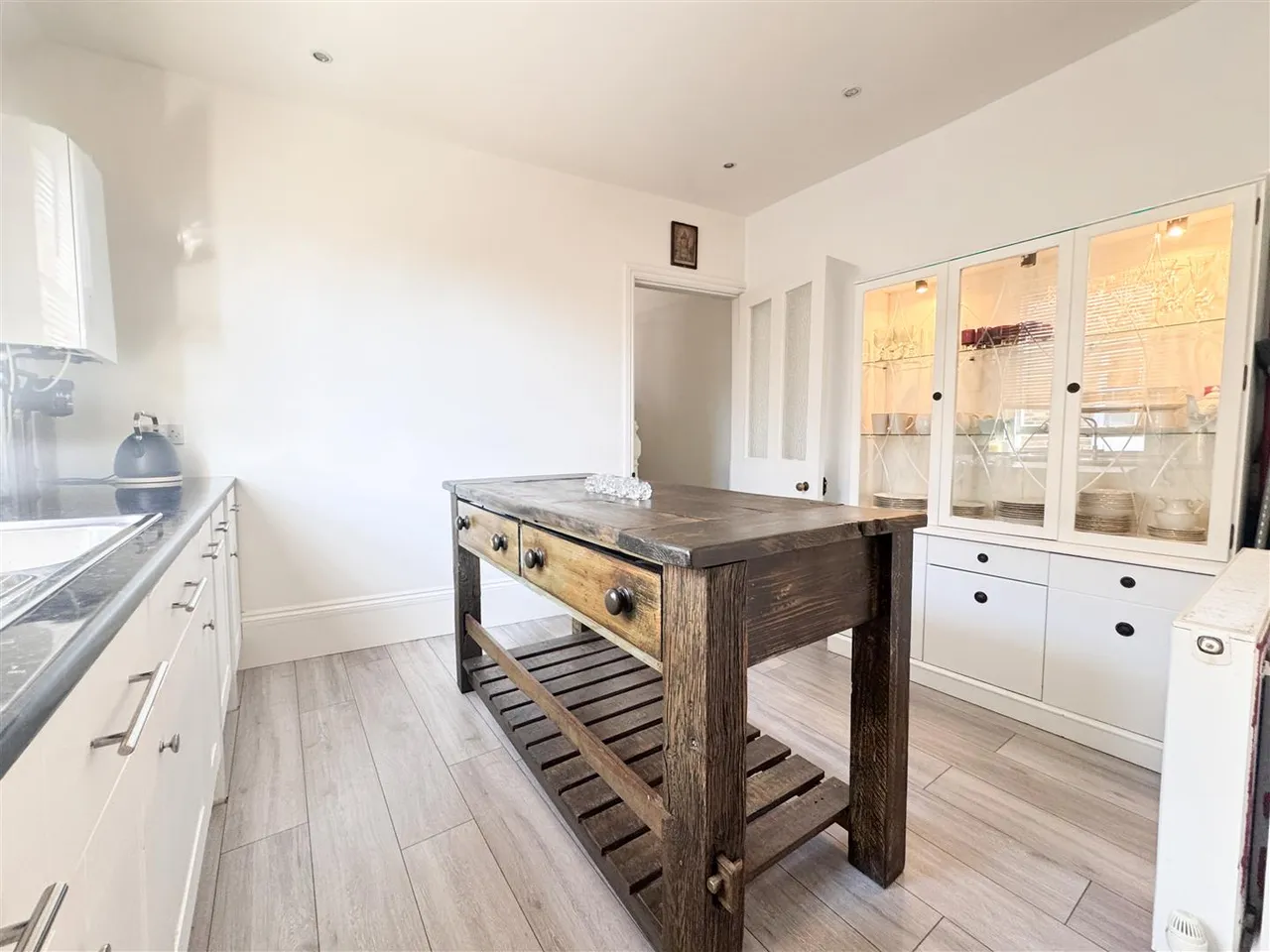 South Street, Eastbourne, BN21, photo 7