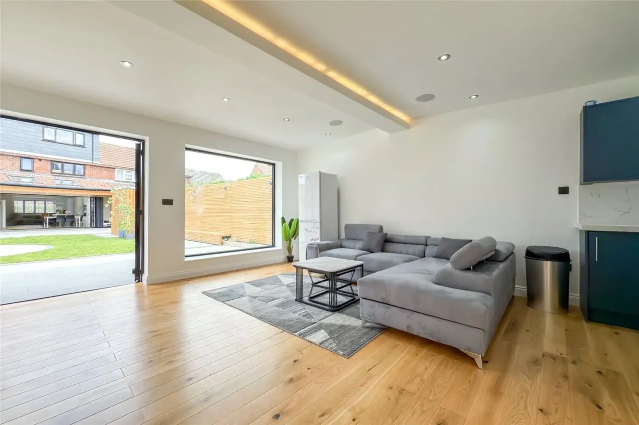 Meadway, St. Albans, AL4, photo 15