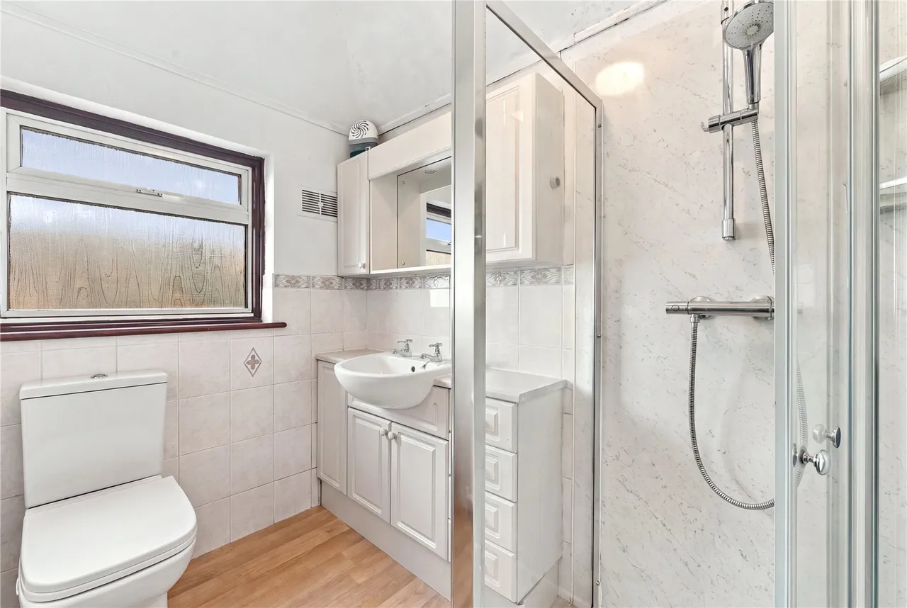 The Alders, Feltham, TW13, photo 6