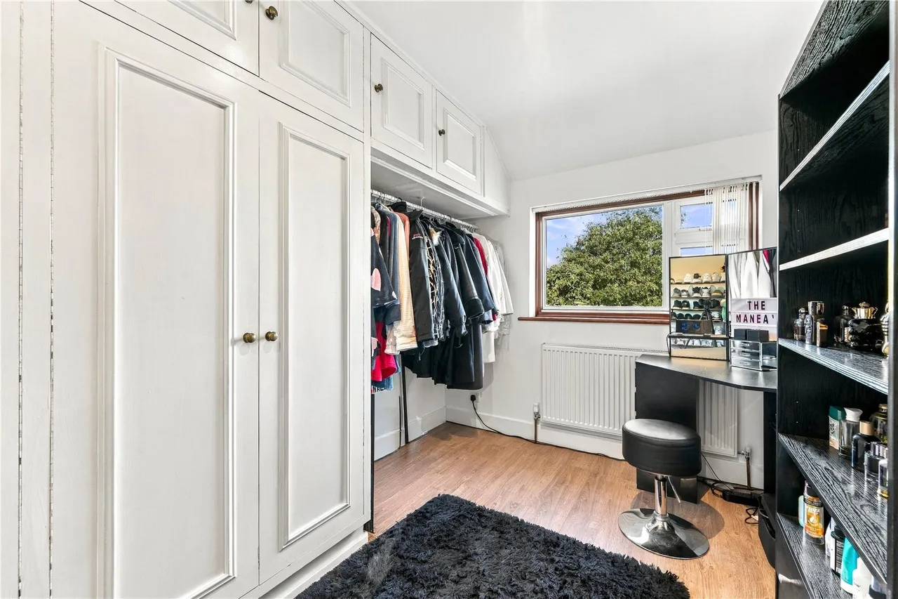 The Alders, Feltham, TW13, photo 7