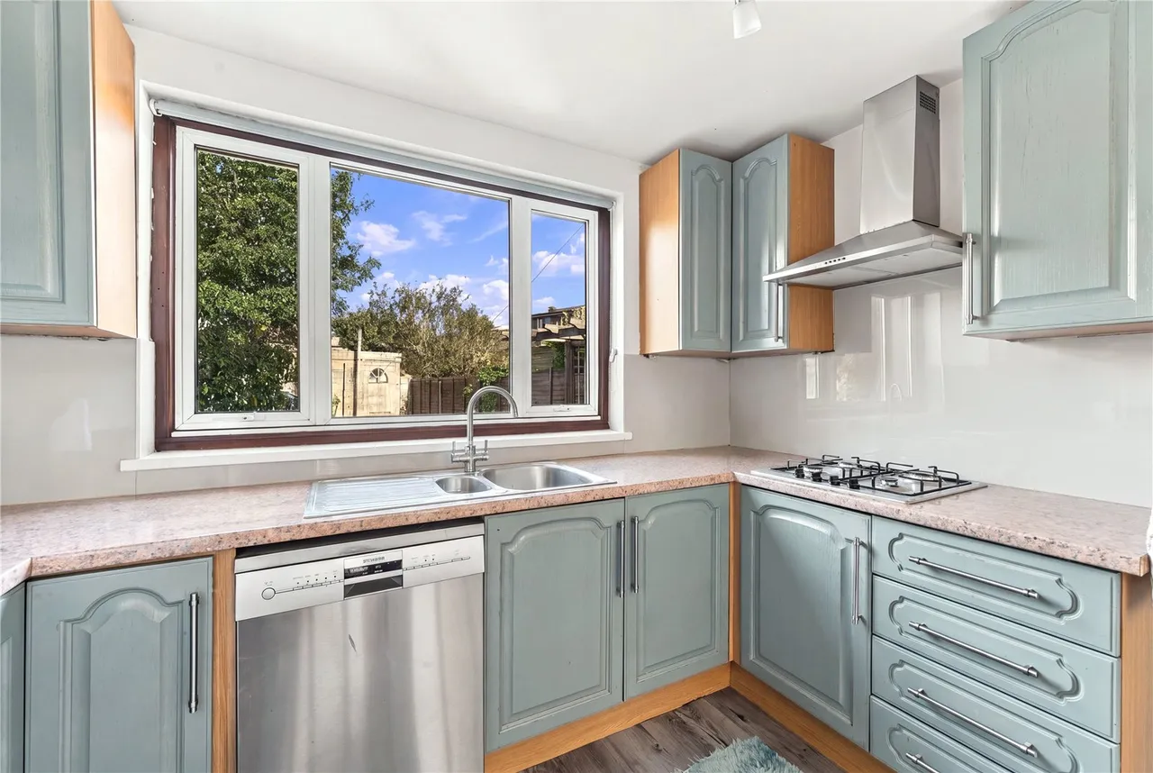 The Alders, Feltham, TW13, photo 4