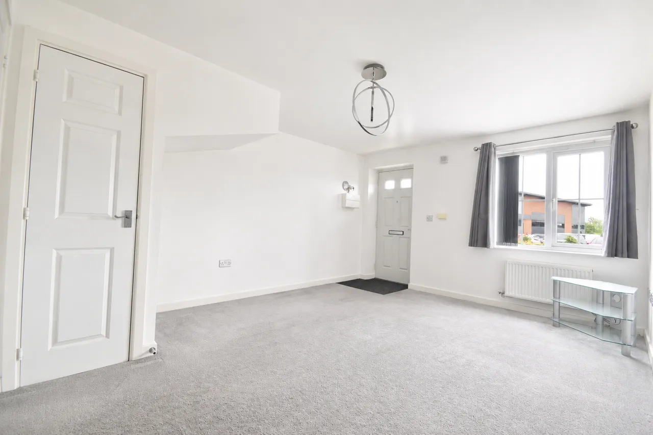 Riber Drive, Chellaston, DE73, photo 2