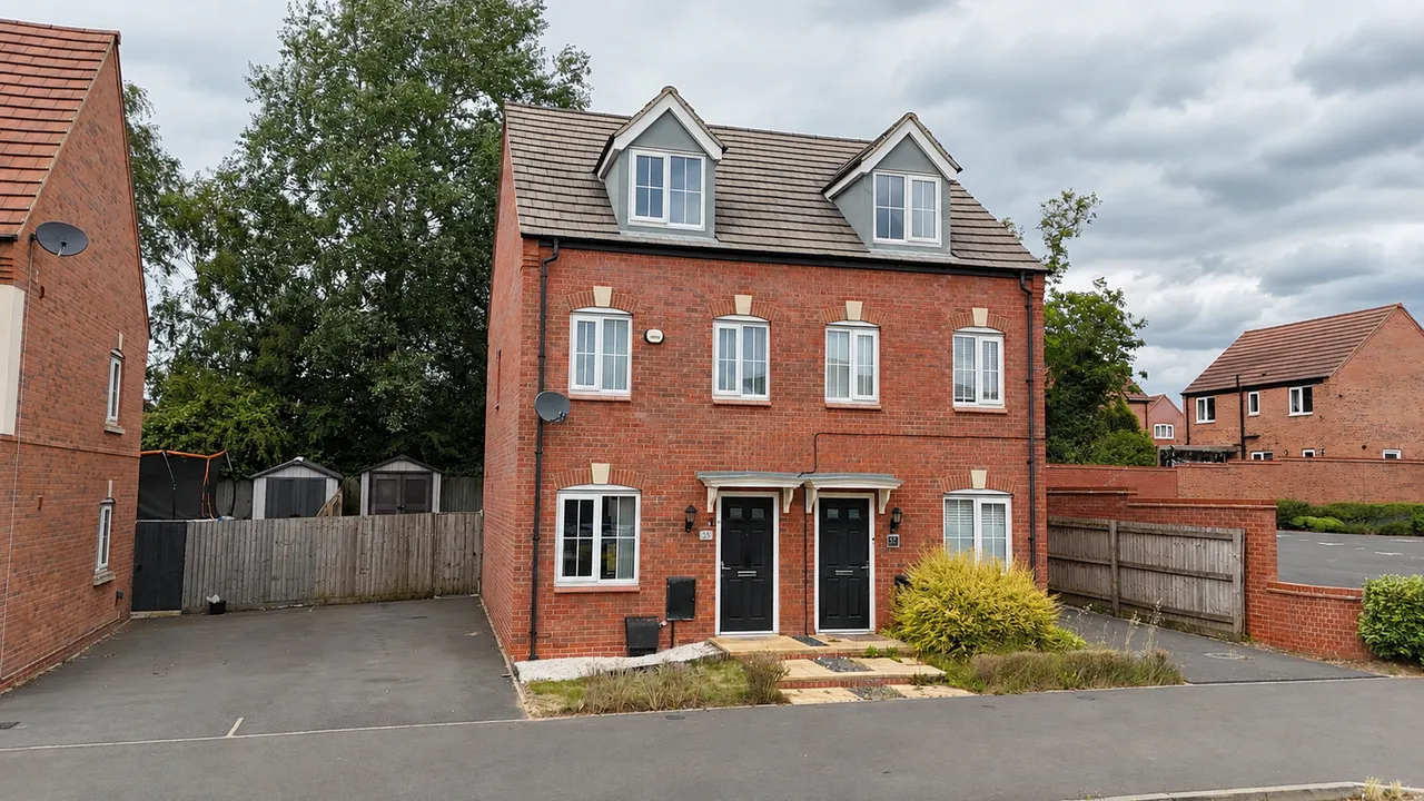 3 bed house for sale, Riber Drive, Chellaston, DE73