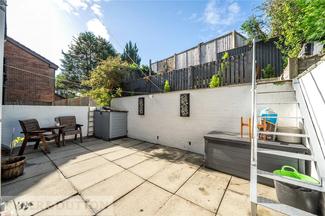 Whitworth Road, Healey, OL12, photo 20