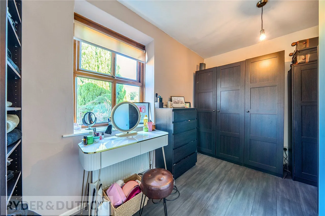 Whitworth Road, Healey, OL12, photo 7