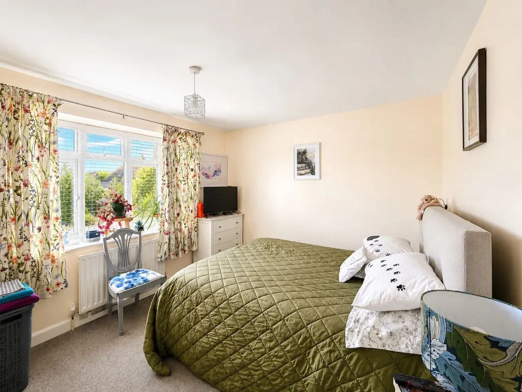 Pembury Grove, Bexhill on Sea, photo 4