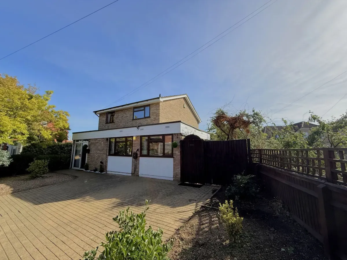 5 bed house for sale, Everton Road, Potton, SG19
