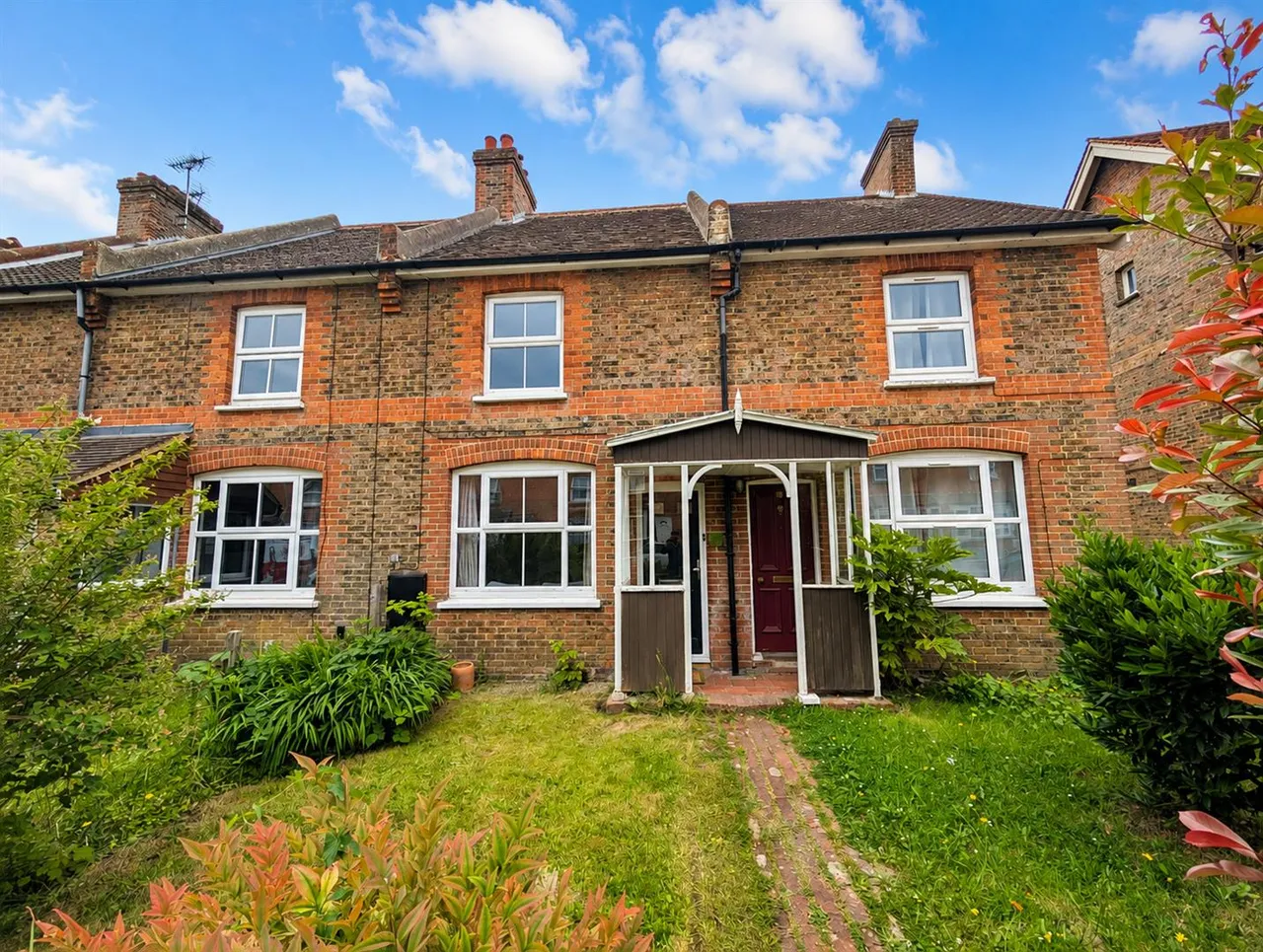 3 bed house for sale — Framfield Road, Uckfield, TN22 5AU