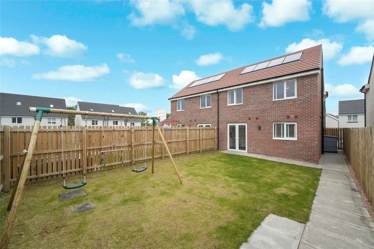 Muirton Farm Road, Kirkcaldy, Fife, KY1, photo 20