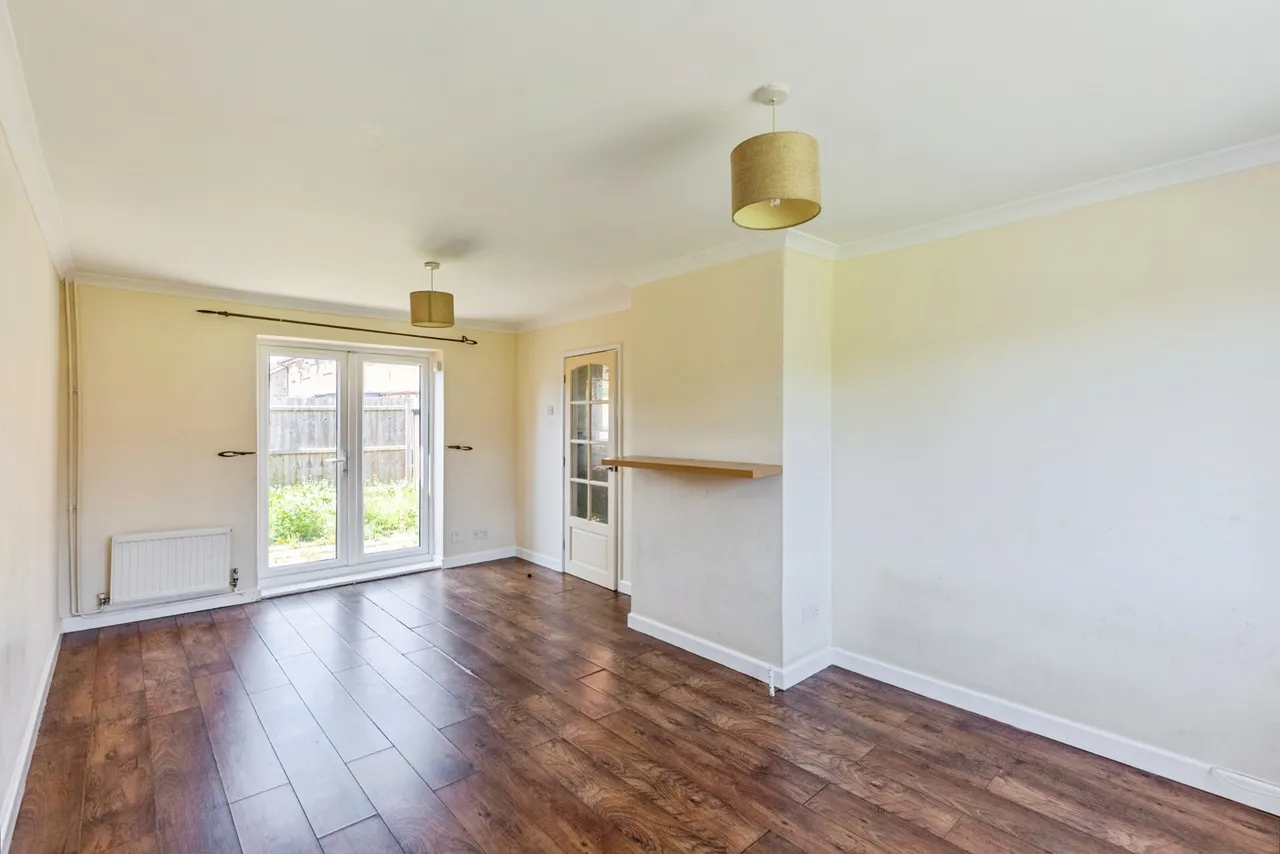 Broughton Place, Northampton NN3, photo 2