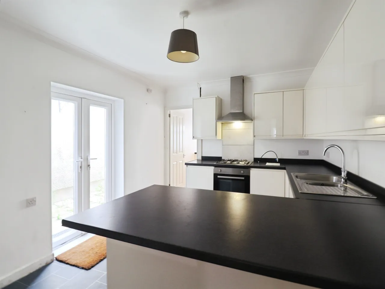 Plassey Street, Penarth, CF64, photo 9