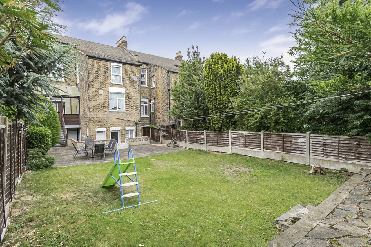 Selsdon Road, Wanstead, photo 4