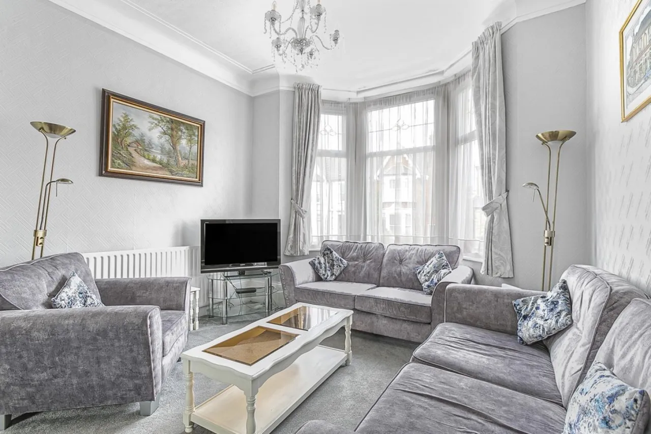 Selsdon Road, Wanstead, photo 10