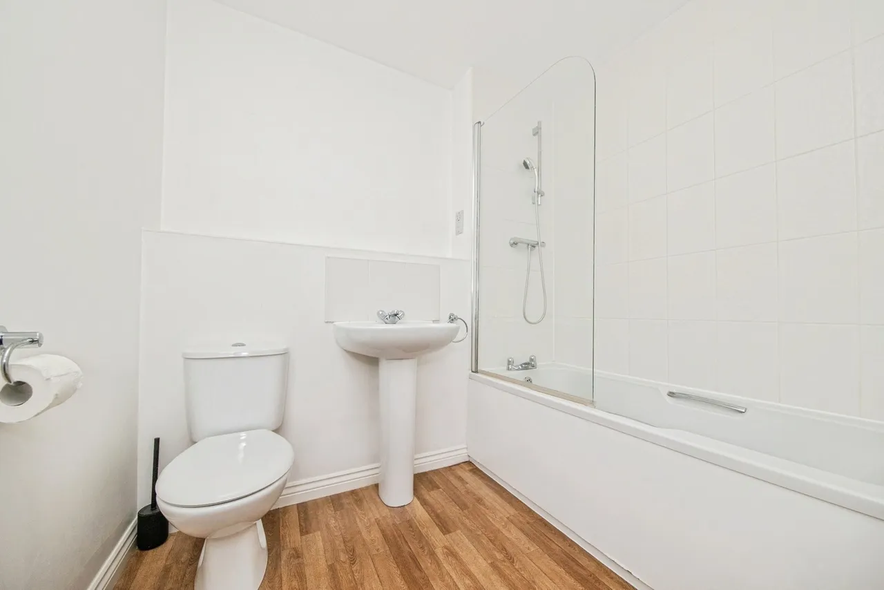 Circular Road South, Colchester, Essex, CO2, photo 6