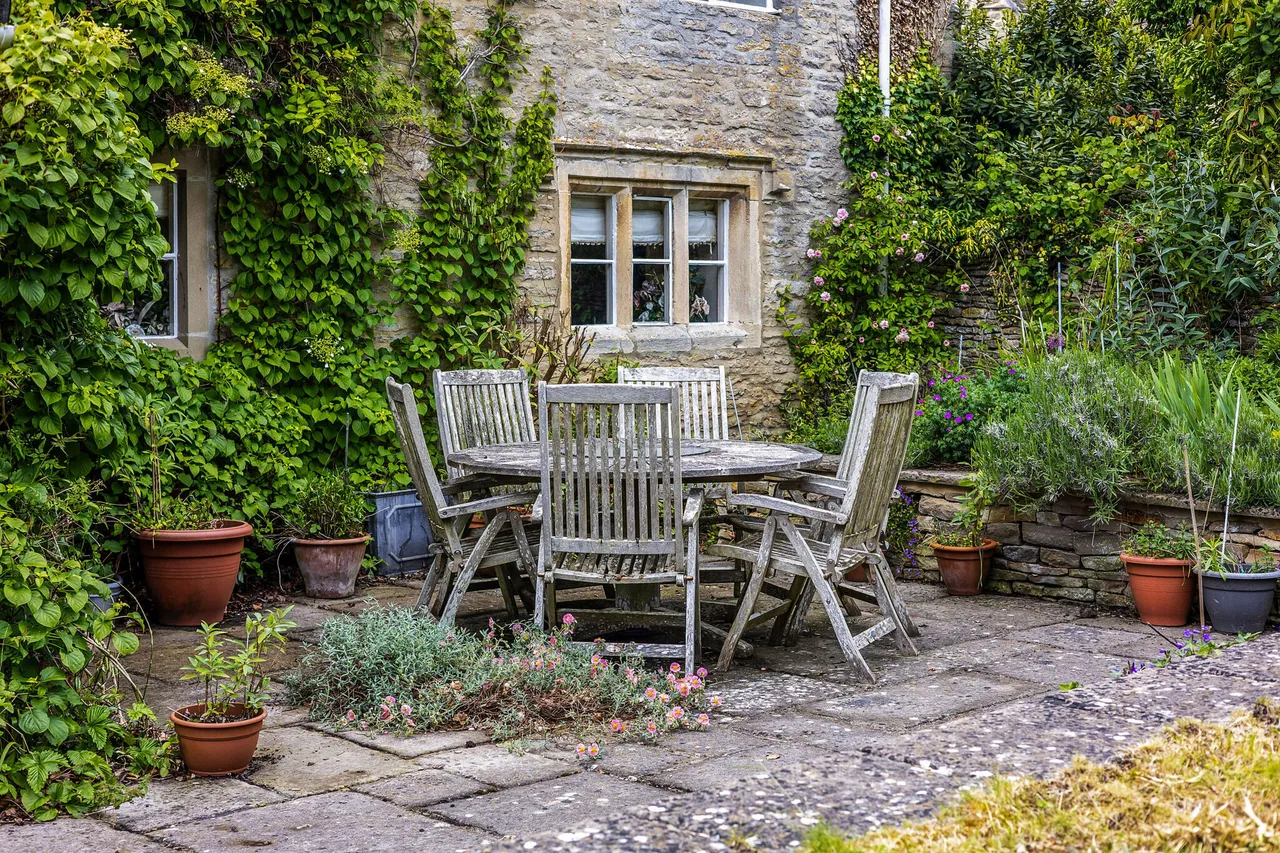 Marston Meysey, Wiltshire, SN6, photo 18