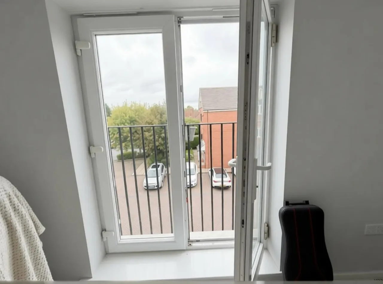 Springfield Drive, Crewe, photo 7