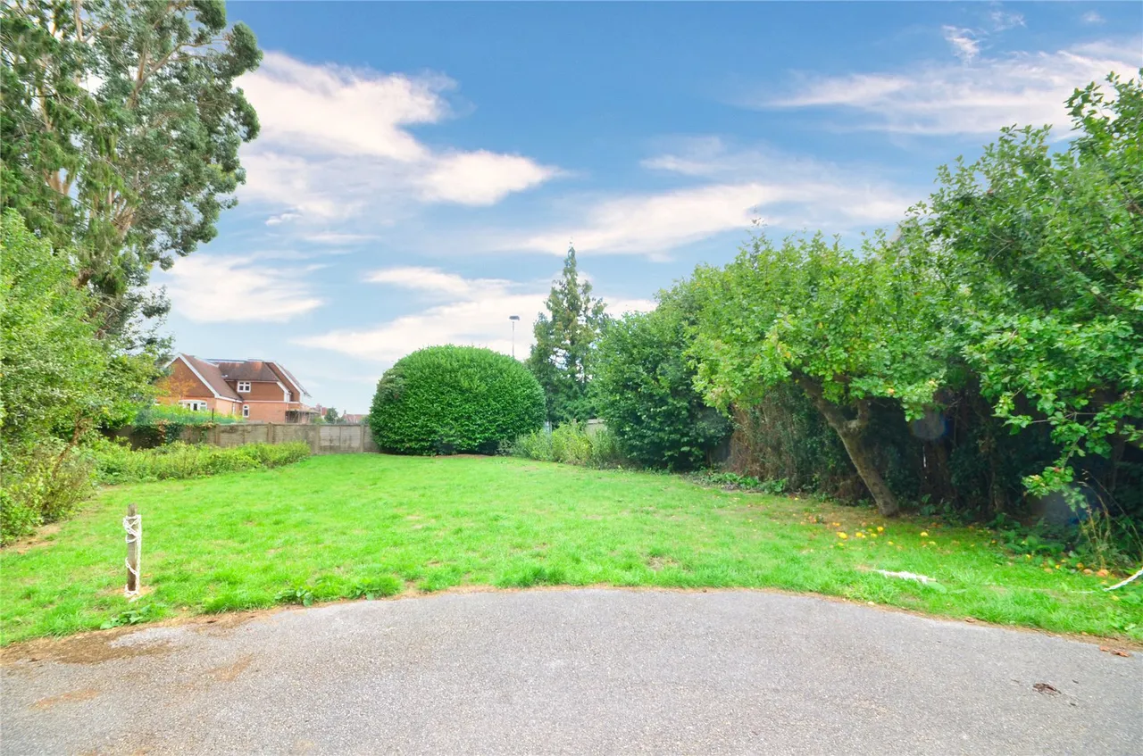 Judges Close, East Grinstead, RH19, photo 10