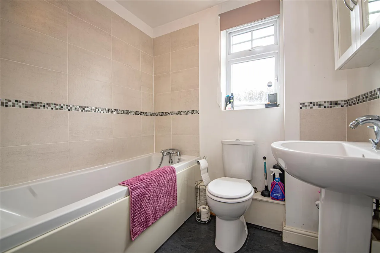 Benny Hill Close, Eastleigh, SO50, photo 8