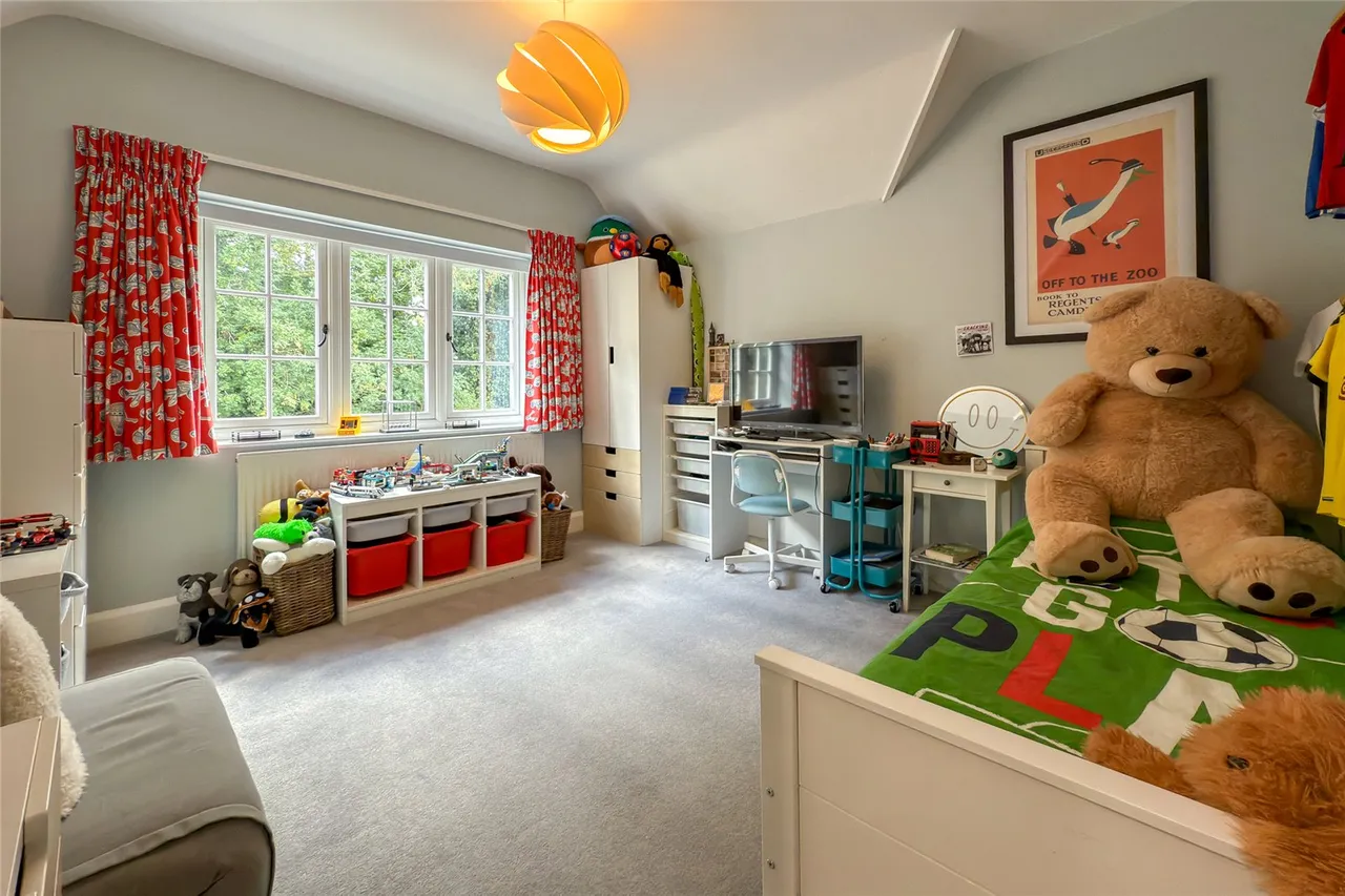 Park Hill, Harpenden, Hertfordshire, AL5 3AT, photo 9