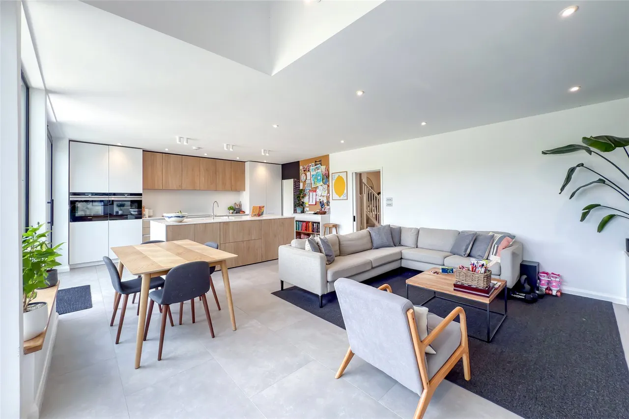 Park Hill, Harpenden, Hertfordshire, AL5 3AT, photo 6