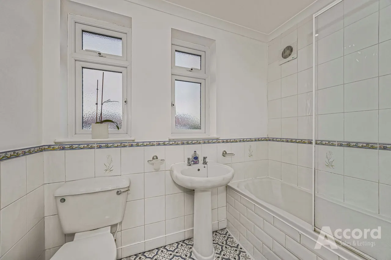 Esk Way, Romford, RM1, photo 41