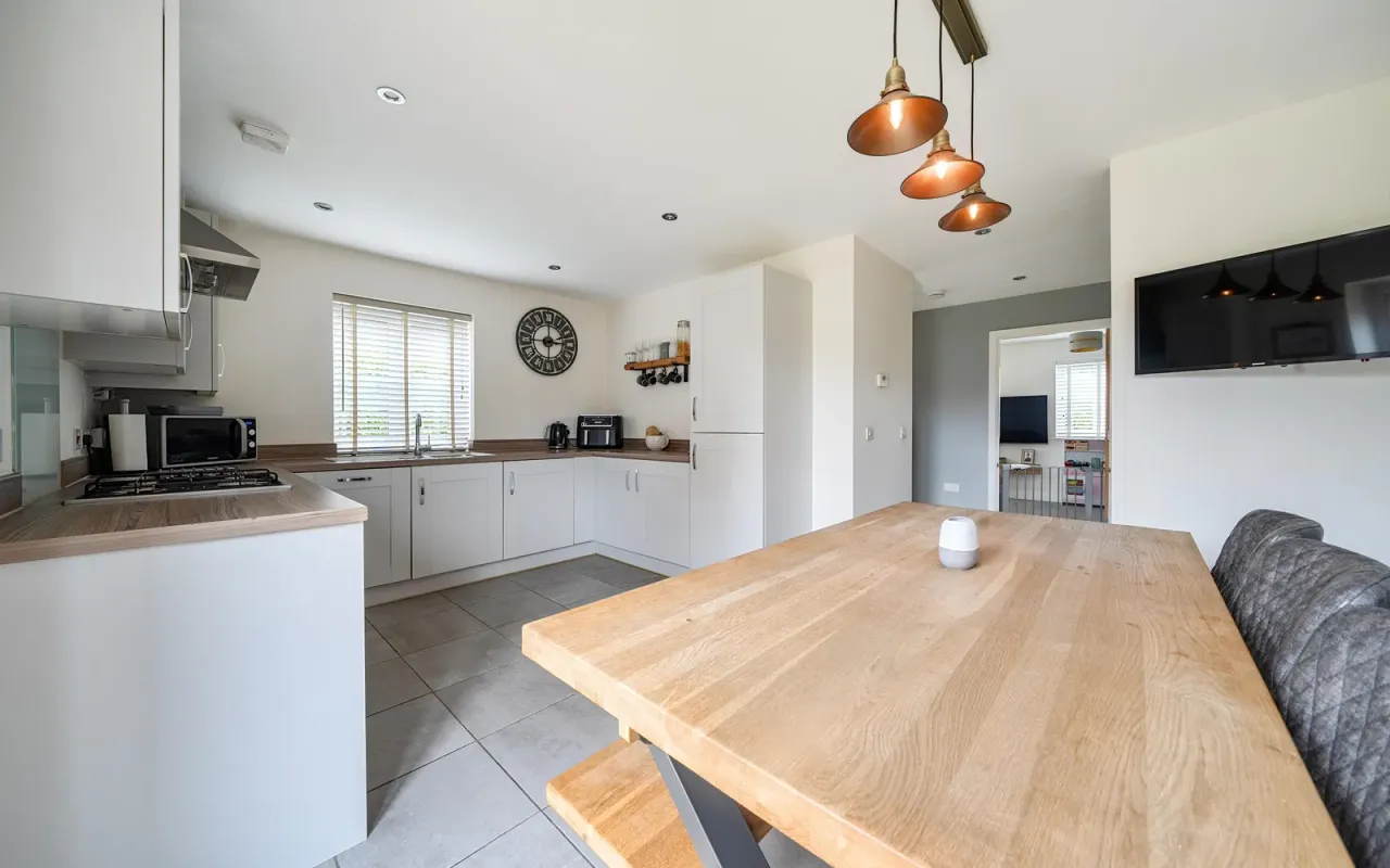 Sutherland Lane, Bedford, photo 10