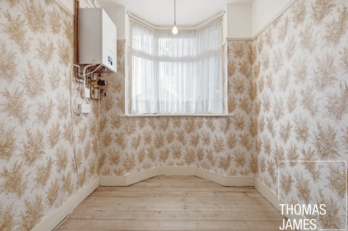 London, N13, photo 12