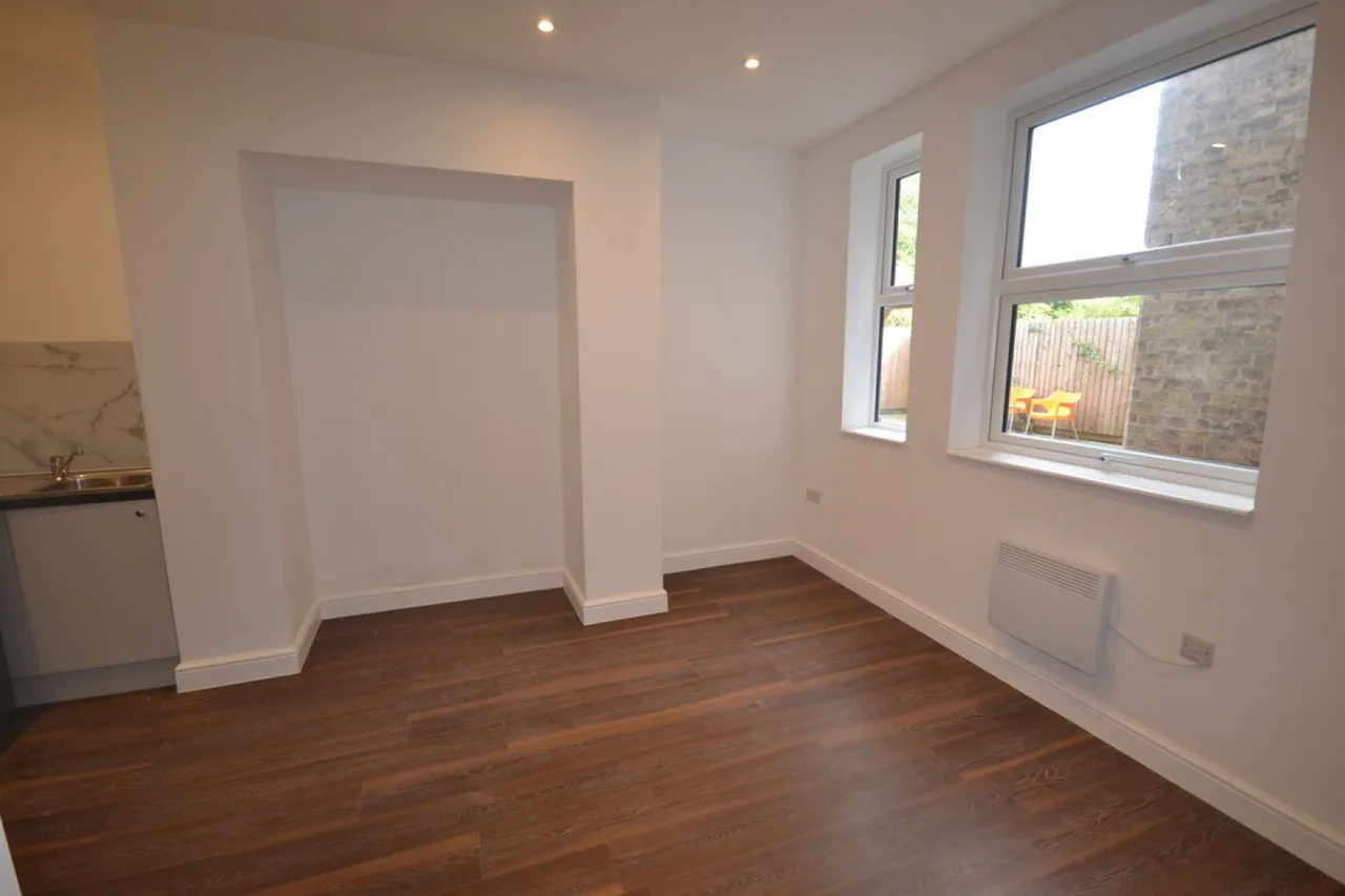 Burton Street, Melton Mowbray, LE13, photo 4