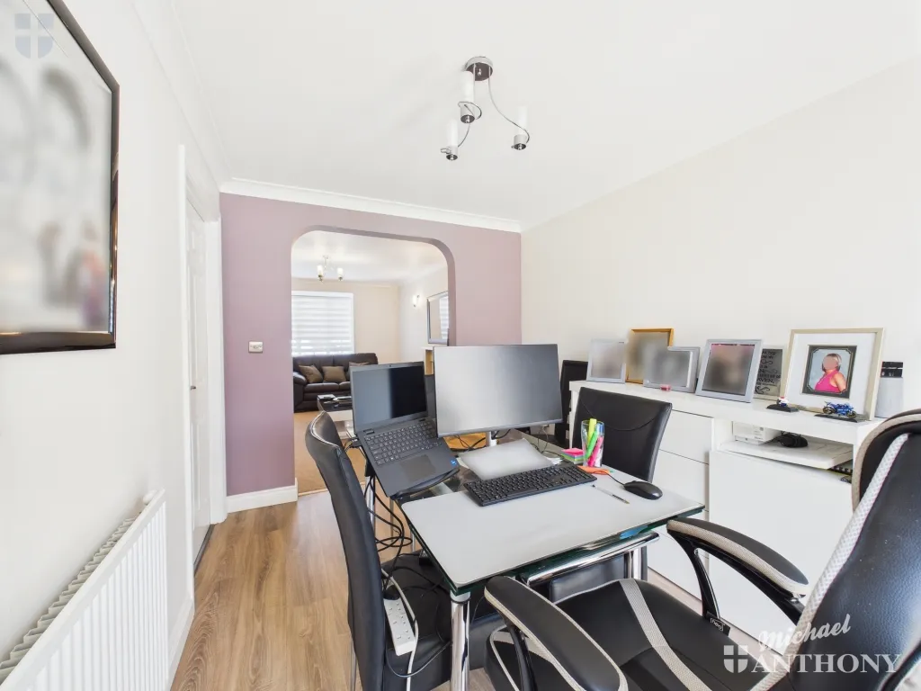 Trenchard Avenue, Wendover, Wendover, HP22 5PP, photo 17