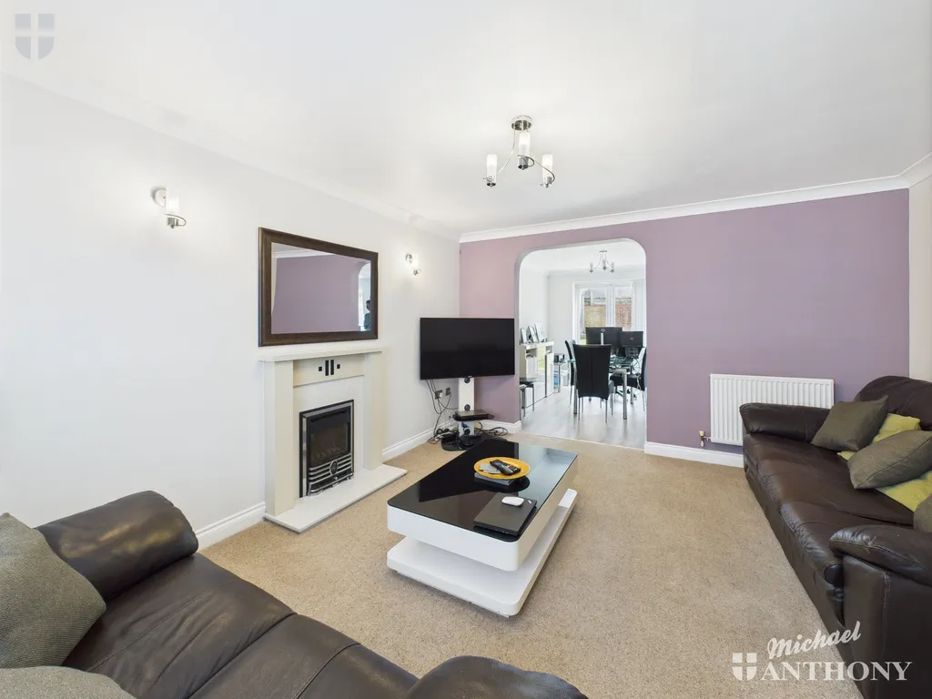 Trenchard Avenue, Wendover, Wendover, HP22 5PP, photo 16