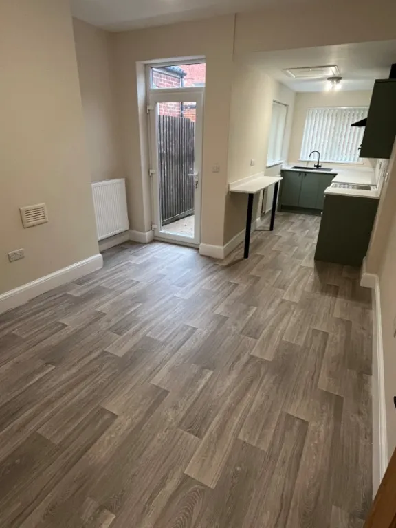 Birrell Road, Nottingham, NG7, photo 6