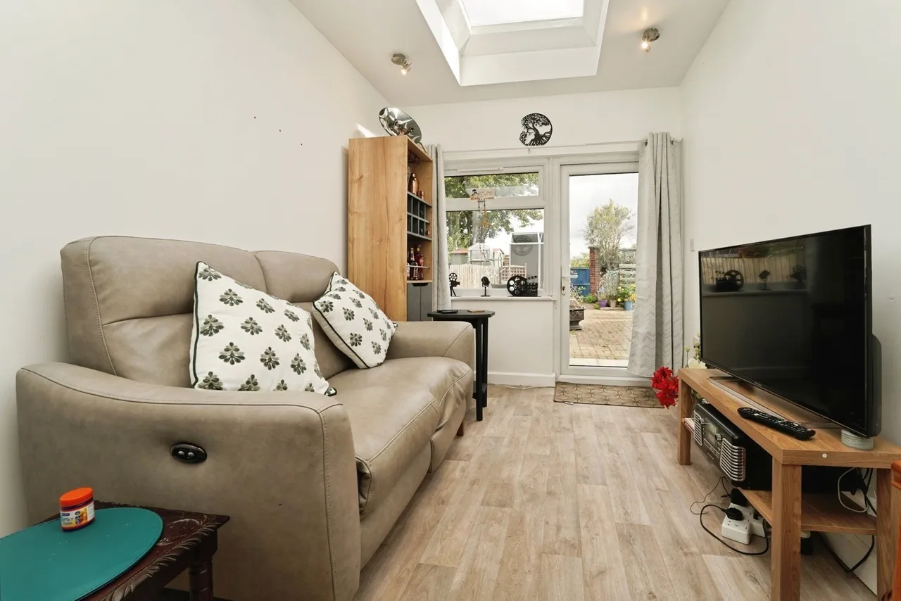 Cheyney Close, Gloucester, Gloucestershire, GL4, photo 6