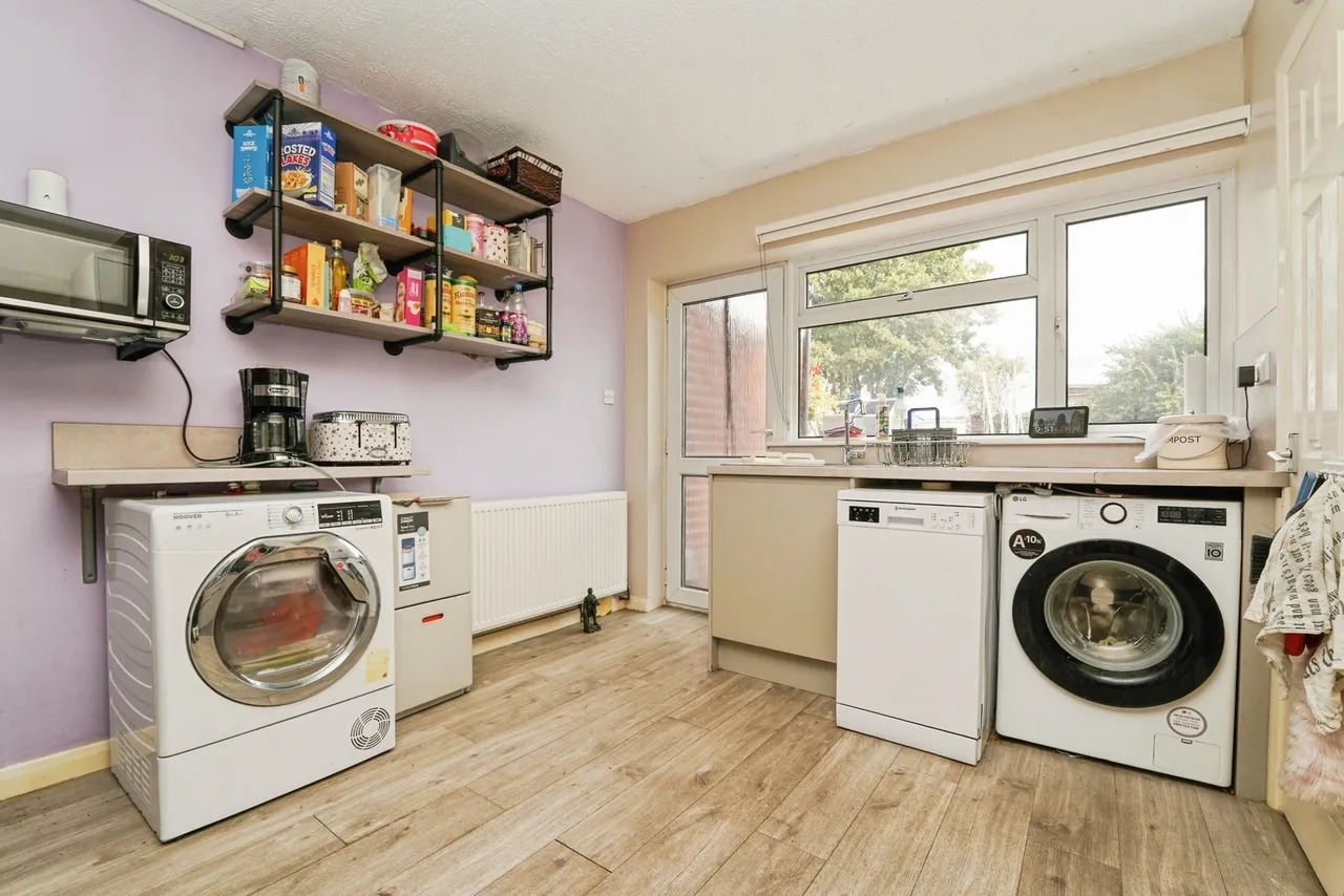 Cheyney Close, Gloucester, Gloucestershire, GL4, photo 4