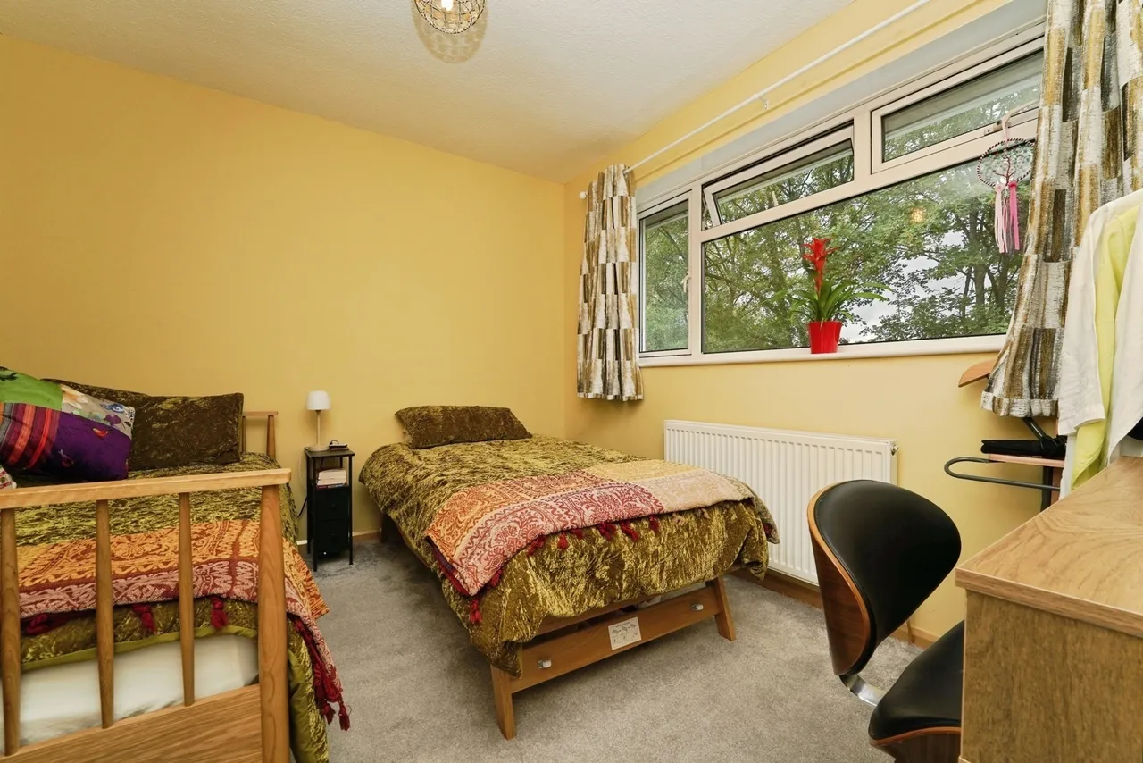 Cheyney Close, Gloucester, Gloucestershire, GL4, photo 9