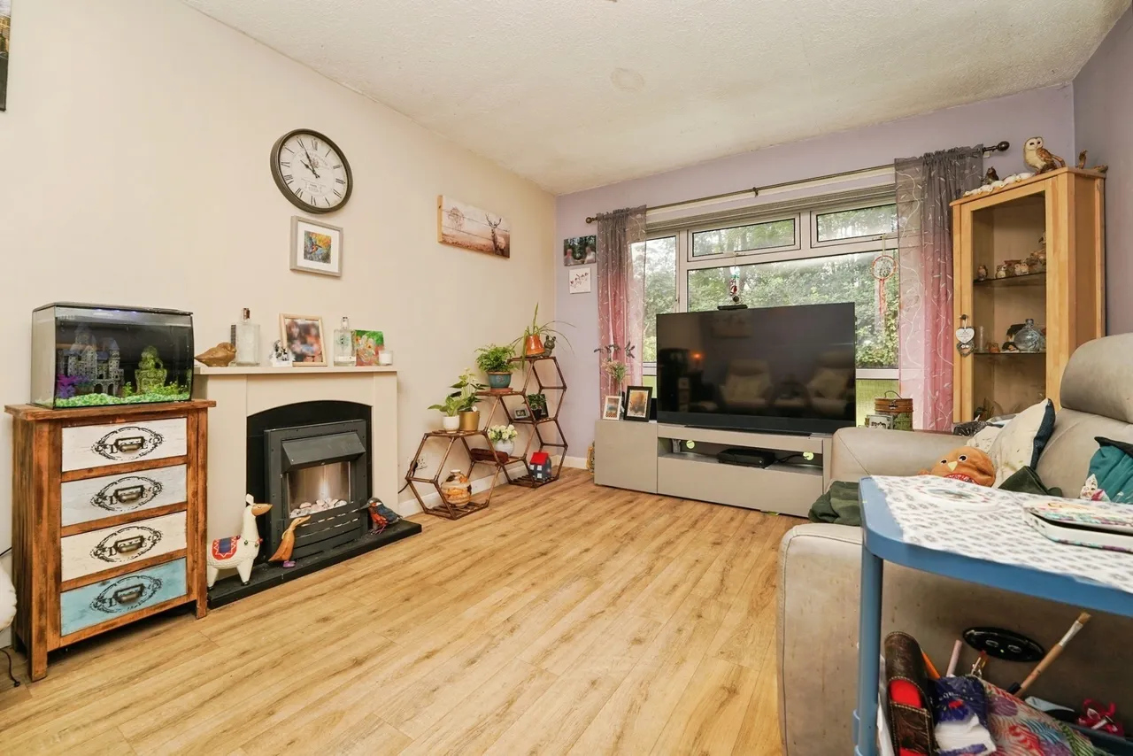 Cheyney Close, Gloucester, Gloucestershire, GL4, photo 5