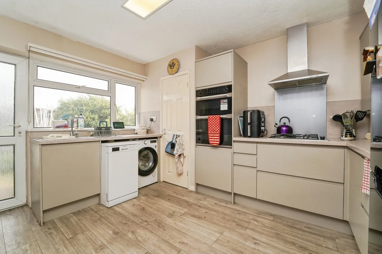 Cheyney Close, Gloucester, Gloucestershire, GL4, photo 2