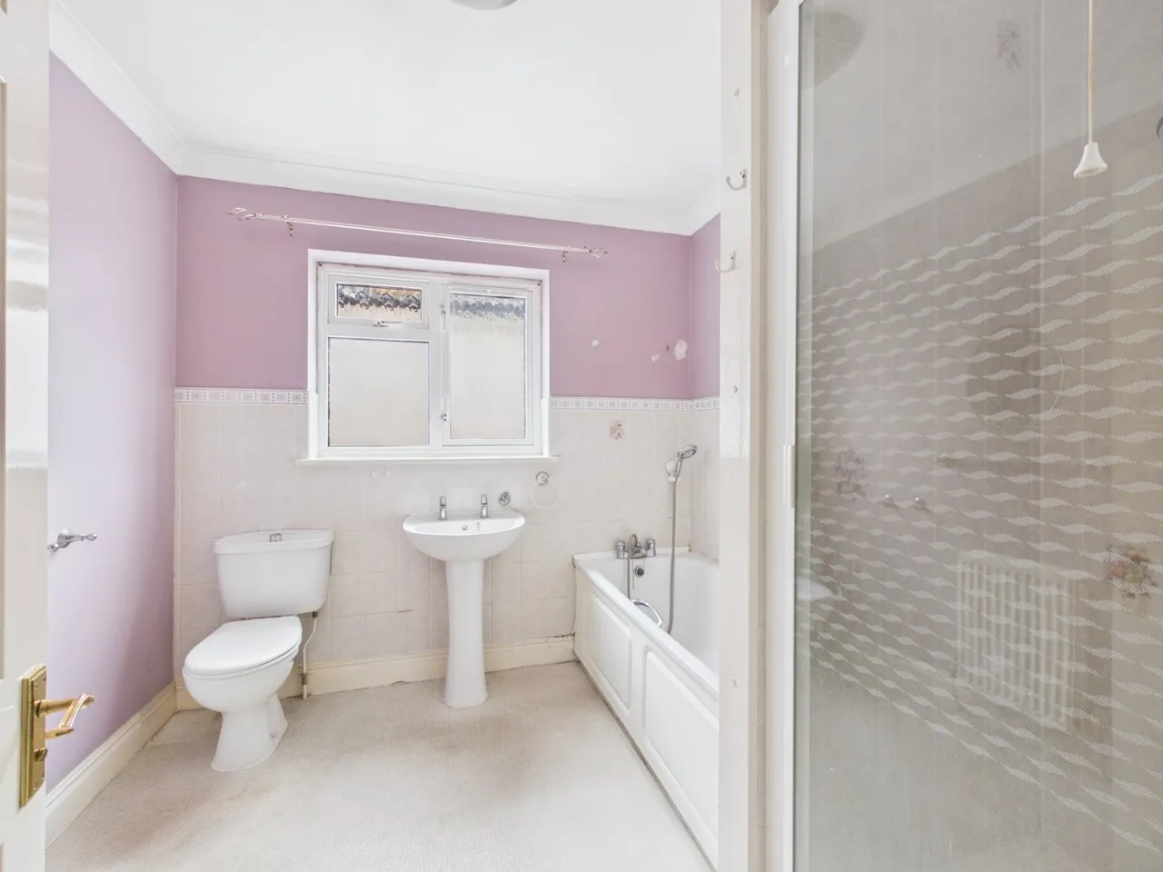 Wolsey Road, Ashford, TW15, photo 9