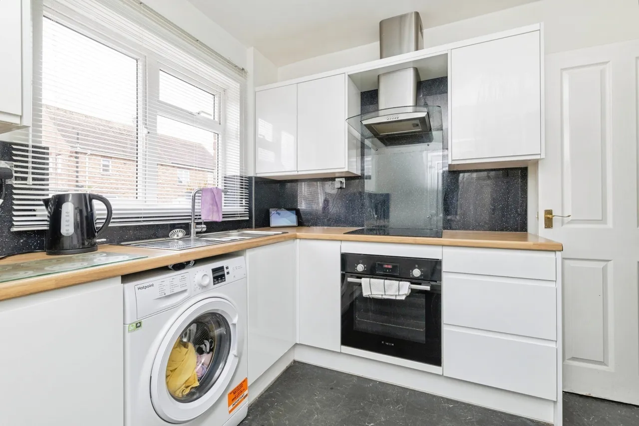 Coverdale Avenue, Washington, Tyne and Wear, NE37, photo 5