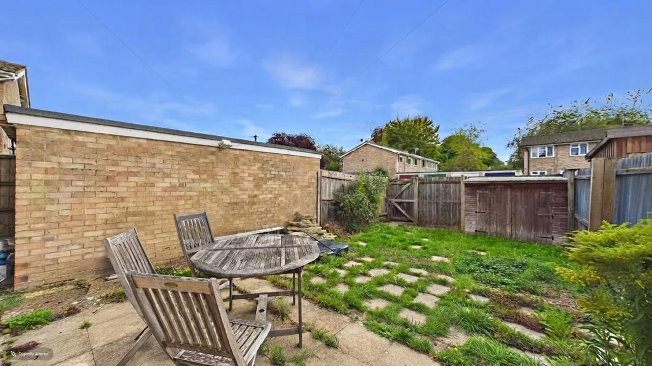 Huntingfield Road, Bury St Edmunds, IP33, photo 8