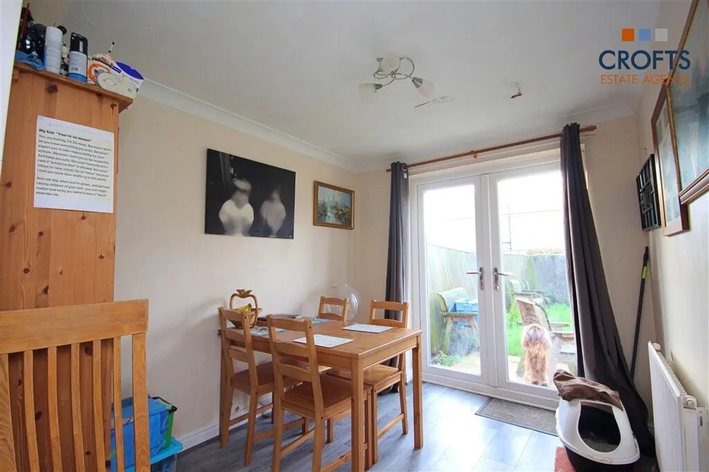 Viking Close, Immingham, DN40, photo 9