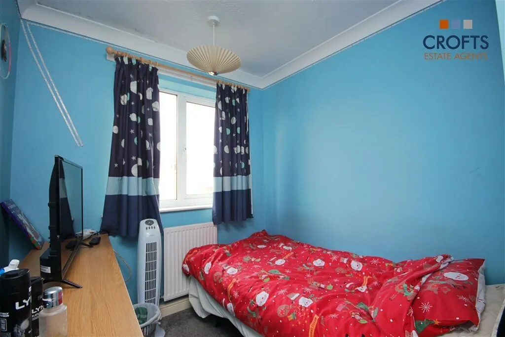 Viking Close, Immingham, DN40, photo 7