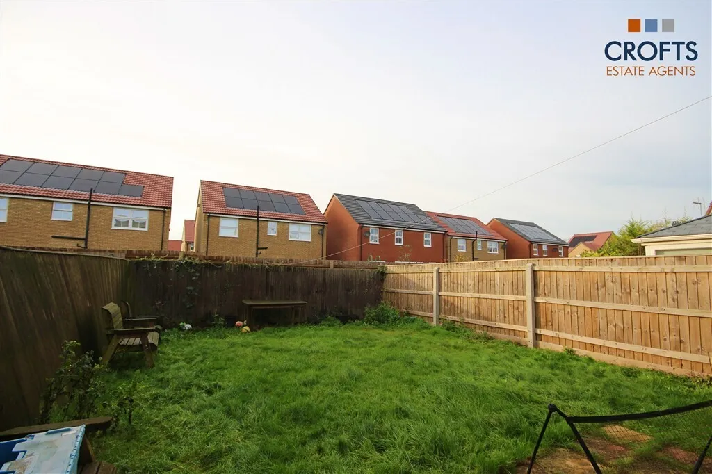 Viking Close, Immingham, DN40, photo 10
