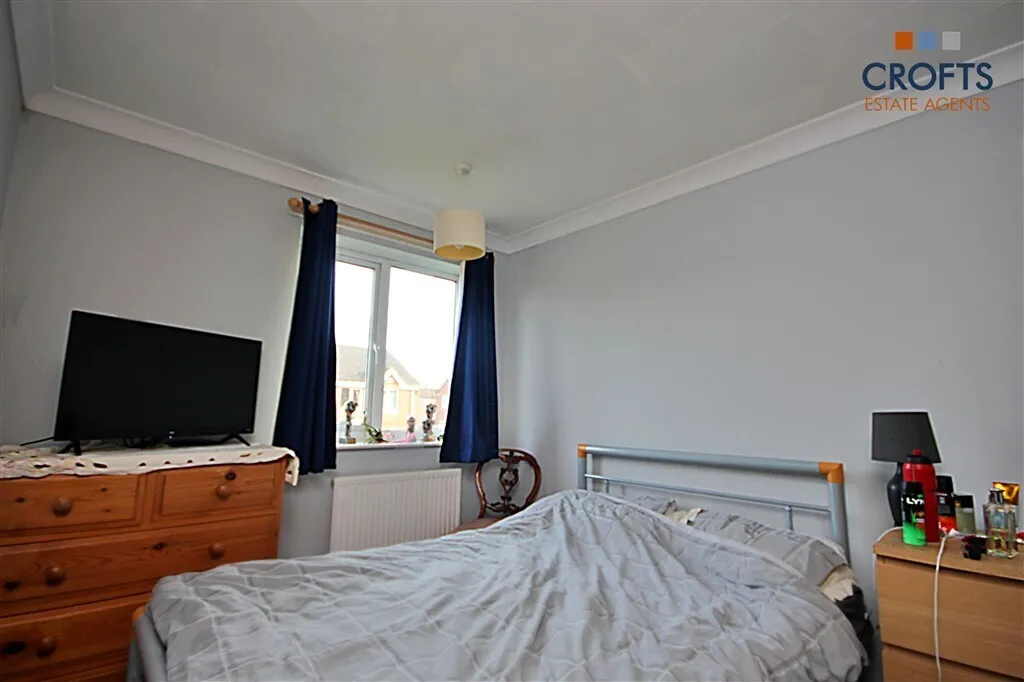 Viking Close, Immingham, DN40, photo 6