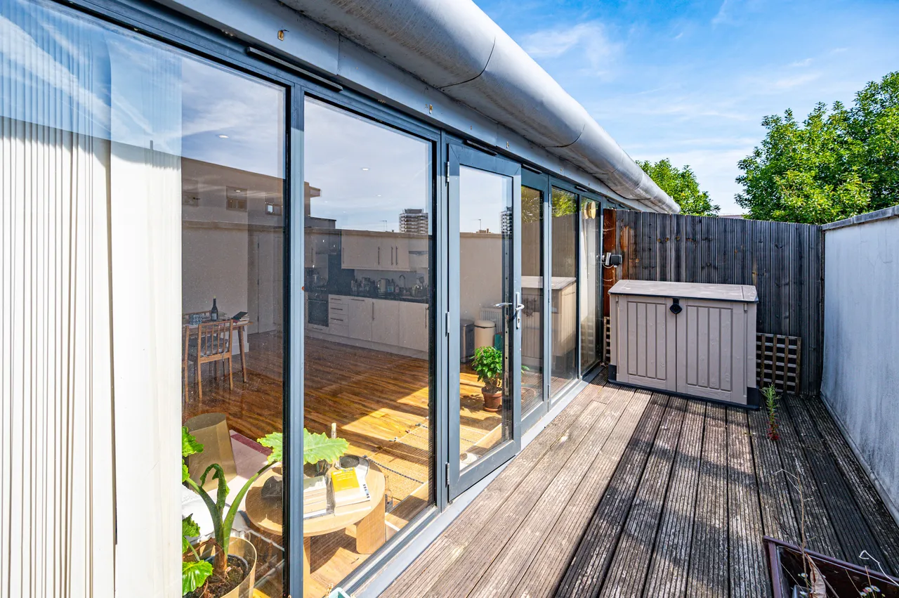Flat 8, Fashion Apartments, London, photo 12