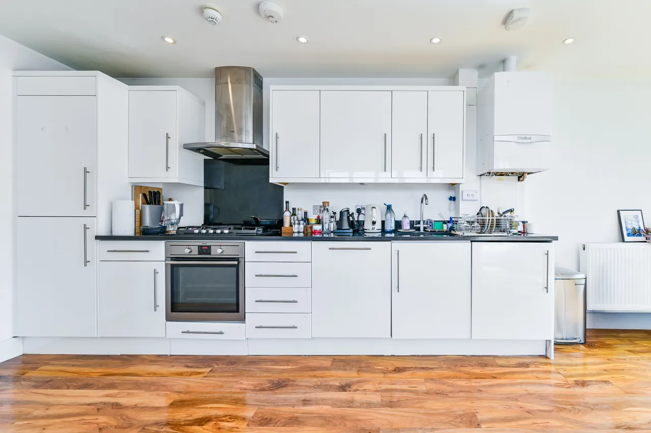 Flat 8, Fashion Apartments, London, photo 4